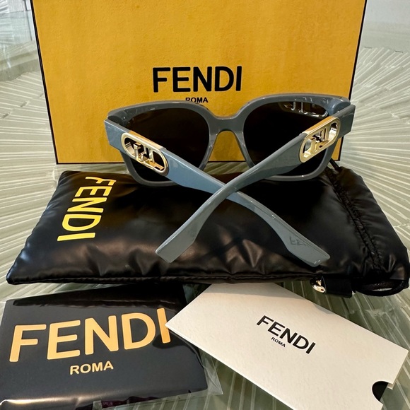 NEW! FENDI Square Greg Sunglasses 54 - Picture 2 of 9